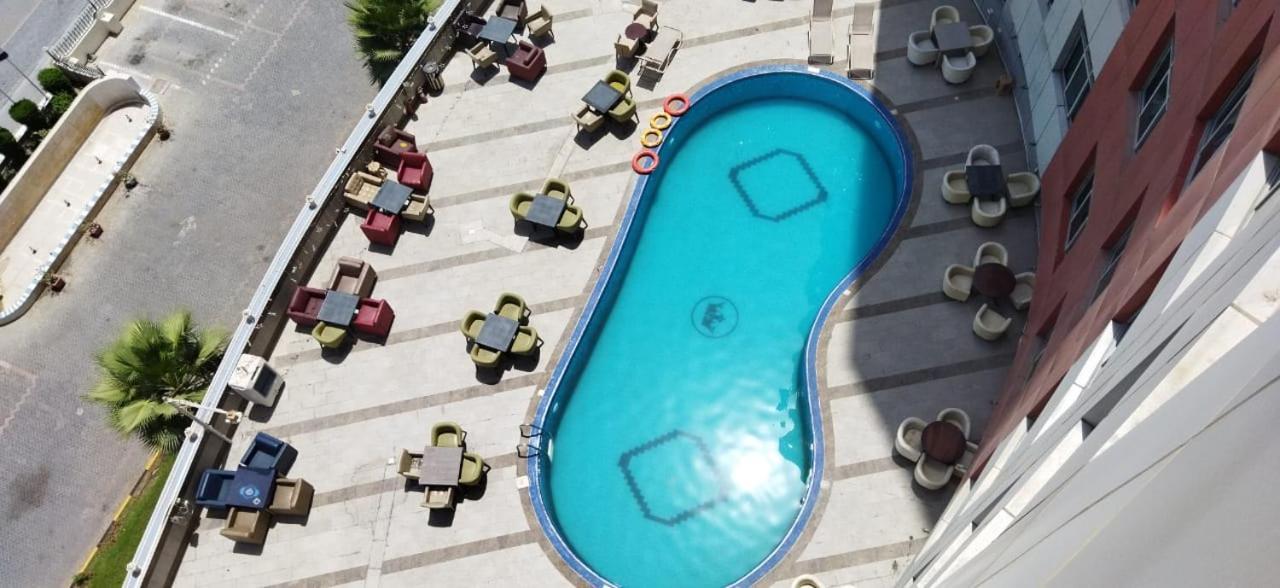 Hotel Crown Palace 4*